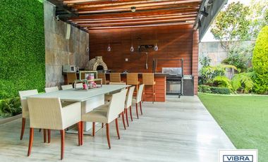 Residencia de super lujo en Jardines del Pedregal.