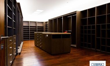 Residencia de super lujo en Jardines del Pedregal.