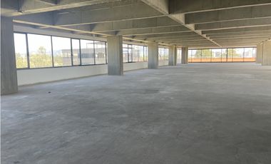 OFICINA EN ARRIENDO EN CHIA (Piso 6)
