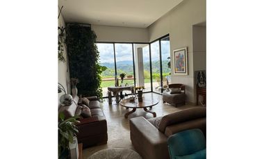 Casa campestre en condominio para arriendo en la Vía Pereira - Armenia