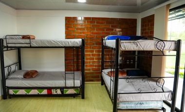 🌄 FINCA EN ALTAGRACIA – CAPACIDAD 30 PERSONAS Y ZONAS PARA EVENTOS