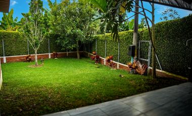 🌄 FINCA EN ALTAGRACIA – CAPACIDAD 30 PERSONAS Y ZONAS PARA EVENTOS