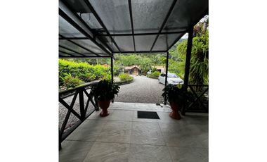 Vendo casa campestre vereda La Argentina Villavicencio