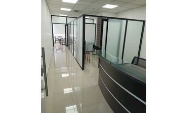 Oficina en arriendo centro empresarial las américas 3 Barranquilla