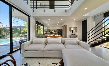 VENTA DE CASA CAMPESTRE EN LA TEBAIDA QUINDIO VIA AL VALLE