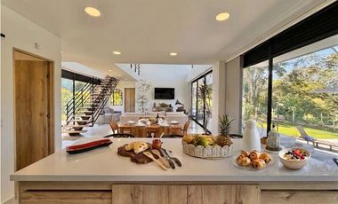 VENTA DE CASA CAMPESTRE EN LA TEBAIDA QUINDIO VIA AL VALLE