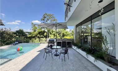 VENTA DE CASA CAMPESTRE EN LA TEBAIDA QUINDIO VIA AL VALLE