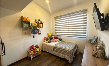 Casa en venta remodelada en Itagüí Suramérica