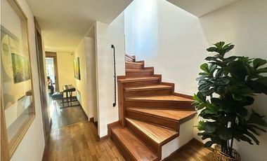 Casa en venta remodelada en Itagüí Suramérica