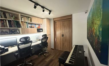Casa en venta remodelada en Itagüí Suramérica