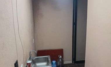 Bodega comercial en Senegal de las Palomas