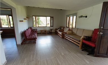 Venta de finca en El Carmen de Viboral - la joya natural del Oriente