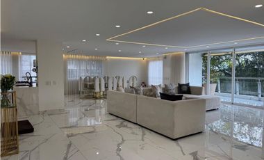 Apartamento en Venta Amoblado en El Poblado