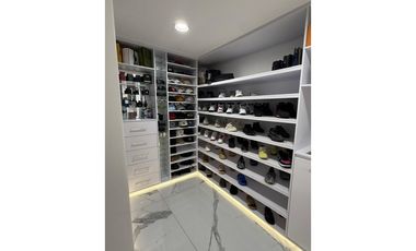 Apartamento en Venta Amoblado en El Poblado