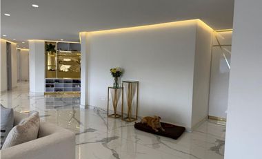 Apartamento en Venta Amoblado en El Poblado