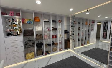 Apartamento en Venta Amoblado en El Poblado
