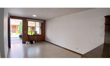 Se arrienda casa ubicada en el municipio de La Ceja Antioquia.