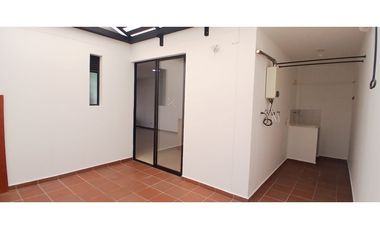 Se arrienda casa ubicada en el municipio de La Ceja Antioquia.