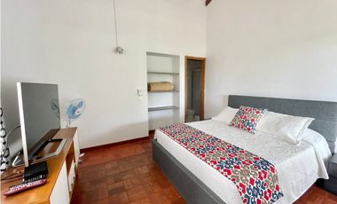 Se vende finca en Via Cerritos-La Virginia
