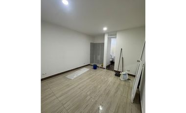 CASA EN VENTA- LAS MERCEDES-PALMIRA-CALLE PRINCIPAL