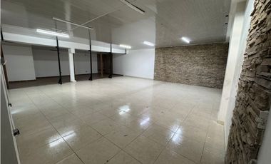 CASA EN VENTA- LAS MERCEDES-PALMIRA-CALLE PRINCIPAL