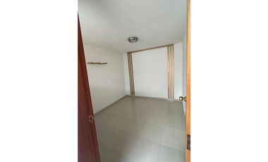 Se renta casa comercial en Los Alpes