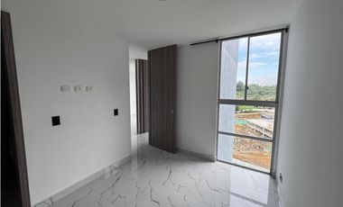 SE ARRIENDA APARTAMENTO EN AVENIDA CENTENARIO