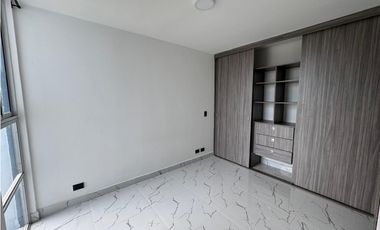 SE ARRIENDA APARTAMENTO EN AVENIDA CENTENARIO