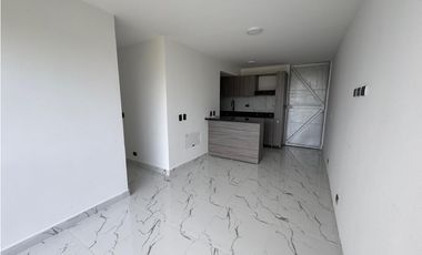 SE ARRIENDA APARTAMENTO EN AVENIDA CENTENARIO