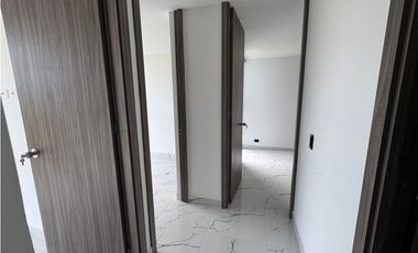 SE ARRIENDA APARTAMENTO EN AVENIDA CENTENARIO