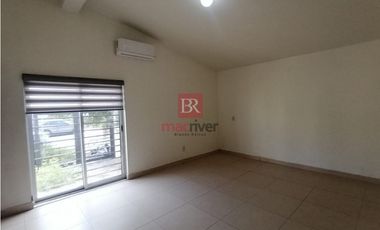 CASA EN RENTA COL. DEL VALLE, CD OBREGON SONORA