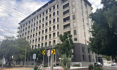 Departamento amueblado en renta Torre Bikia