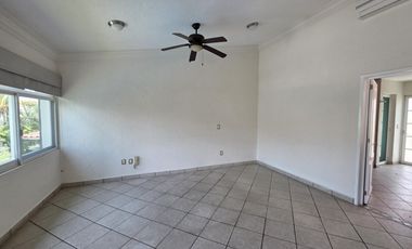 Casa - Fraccionamiento Kloster Sumiya