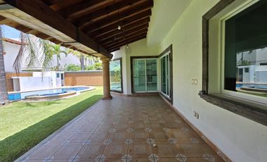 Casa - Fraccionamiento Kloster Sumiya