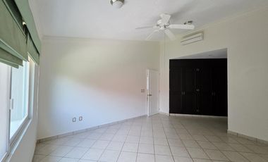 Casa - Fraccionamiento Kloster Sumiya