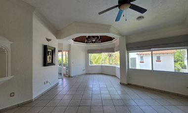 Casa - Fraccionamiento Kloster Sumiya