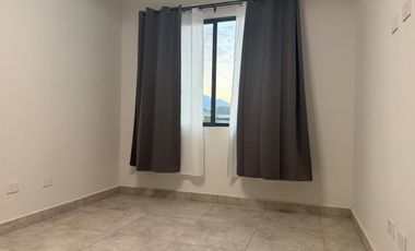 CASA EN RENTA CARRETERA NACIONAL ALINA