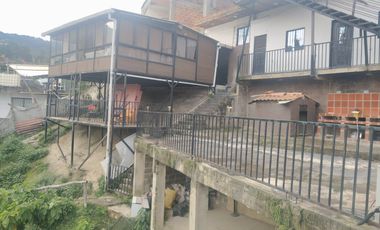 (V)OPORTUNIDAD, LOTE CON CASAS EN VENTA EN BELÉN EL JARDÍN