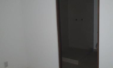 RENTA DEPARRAMENTO 3 REC. 3 BAÑOS CUARTO SERV C/BAÑO