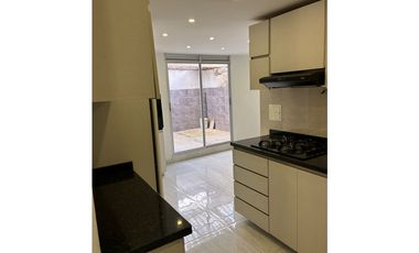 Se renta apartamento edificio Quisqueya, al lado del C.C Arboleda