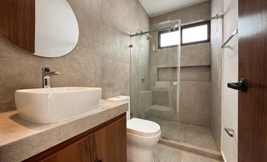 CASA EN VENTA EN BLVD PRINCIPAL EN LOMAS DEL DORADO