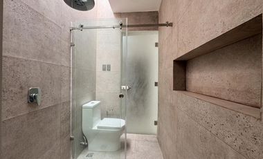 CASA EN VENTA EN BLVD PRINCIPAL EN LOMAS DEL DORADO