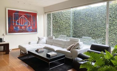 Casa en Venta en Jardines del Pedregal C