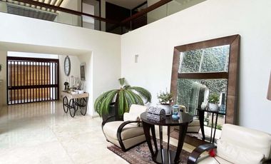 Casa en Venta en Jardines del Pedregal C