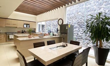 Casa en Venta en Jardines del Pedregal C