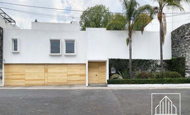 Casa en Venta en Jardines del Pedregal C