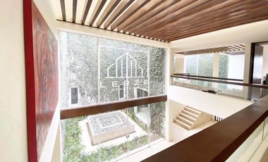 Casa en Venta en Jardines del Pedregal C