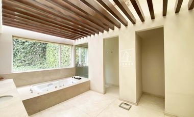 Casa en Venta en Jardines del Pedregal C