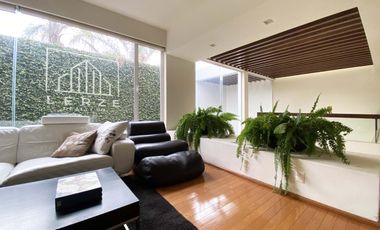 Casa en Venta en Jardines del Pedregal C