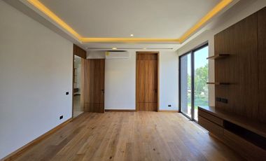 Casa en la Toscana, Valle Real